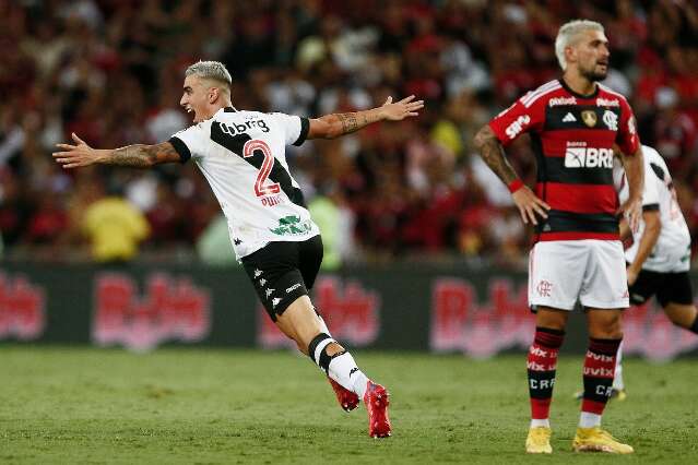 Vasco vence Flamengo por 1 a 0 e impede t&iacute;tulo do rival