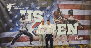 O atleta Luiz Felipe Aquino e o técnico Fábio Costa, em Las Vegas. (Foto: Reprodução/Redes Sociais)