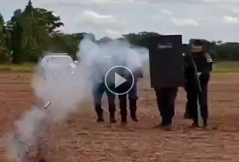 Vídeo mostra momento em que PM despeja indígenas em Rio Brilhante