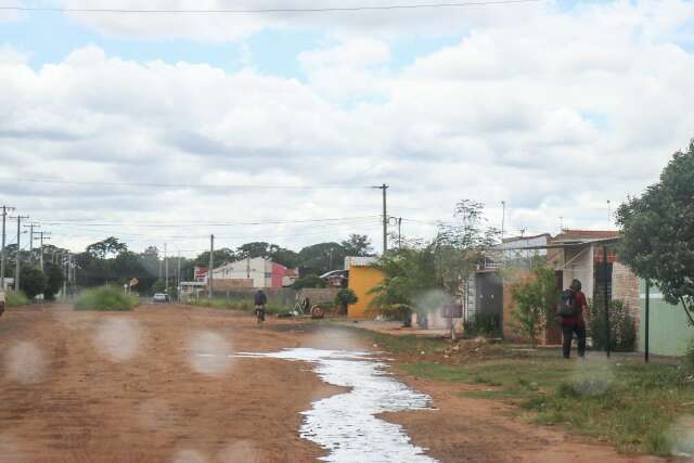 Moradores comemoram regulariza&ccedil;&atilde;o, mas luta por direitos deve continuar