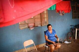 Graciete espera melhorar as condições de moradia em sua casa. (Foto: Henrique Kawaminami)