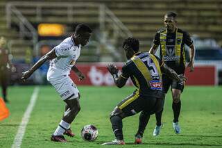 Fluminense foi superado pelo Volta Redonda por 2 a 1 no jogo que abriu o confronto de semifinal do Campeonato Carioca. (Foto: Marcelo Gonçalves/Fluminense)