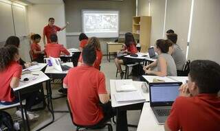 Alunos durante aula em tempo integral. (Foto: Tomaz Silva/Agência Brasil)