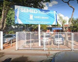 Fachada da Semed, localizada na Vila Margarida. (Foto: Reprodução/Google Street View)