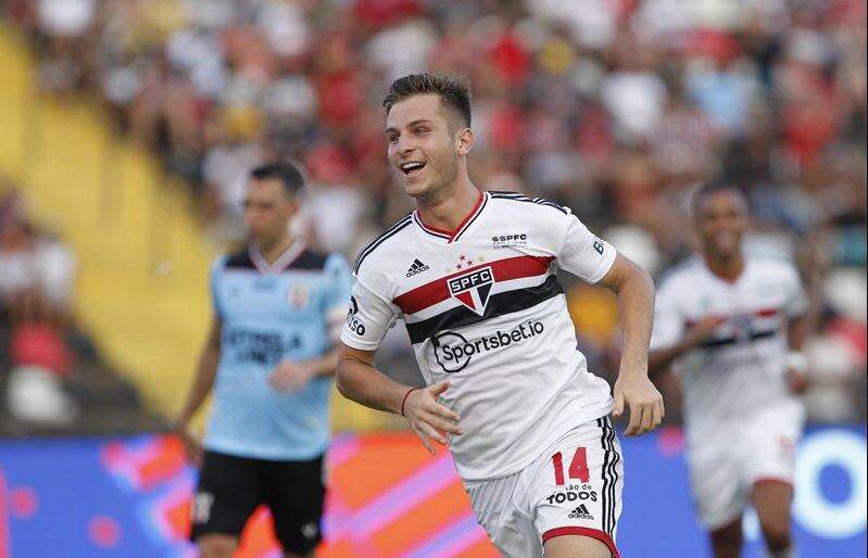 Rodada tem jogo decisivo do São Paulo e Flamengo x Vasco nesta noite