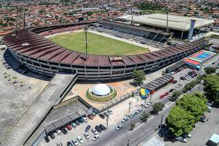 Estádio Rei Pelé é palco da decisão entre Operário e CRB no município de Maceió, em Alagoas (Foto: Divulgação)