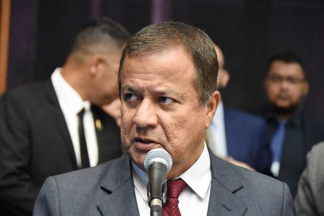 Deputado Amarildo Cruz &eacute; internado e fam&iacute;lia pede corrente de ora&ccedil;&atilde;o