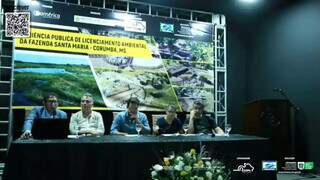 Mesa da audiência pública para supressão de mata nativa do Pantanal, na fazenda Santa Maria. (Foto Reprodução)