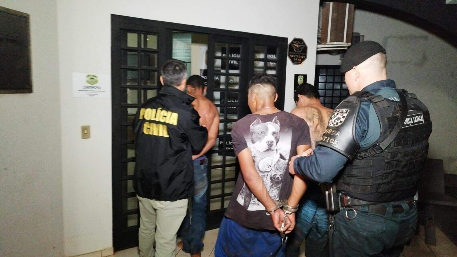 Grupo é preso por sequestrar caminhoneiro em Dourados