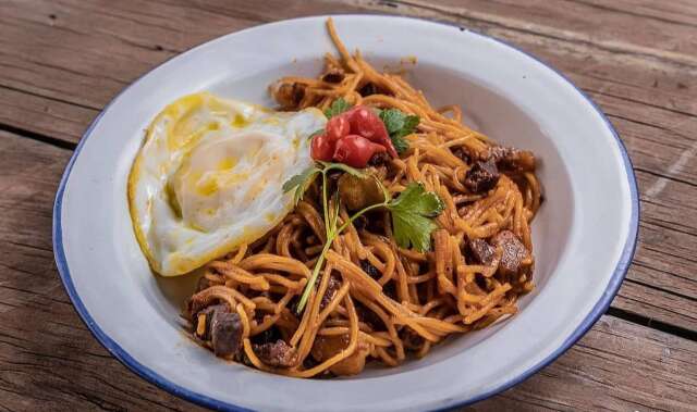 Fam&iacute;lia cria marca para comida pantaneira chegar em todo canto