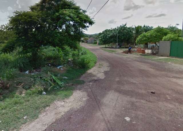 Foragido com extensa ficha criminal &eacute; morto a tiros por pistoleiros em carro