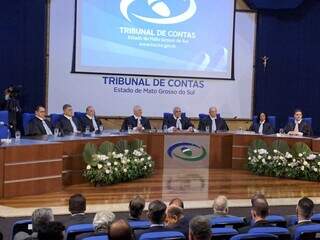 Plenário do Tribunal de Contas durante posse realizada na úlltima sexta-feira. (Jéssica Benitez)