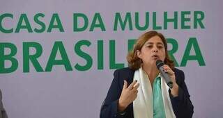Ministra da Mulher, Cida Gonçalves, durante evento na Casa da Mulher (Foto Agência Brasil)