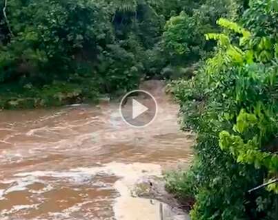 Chuva fecha turismo no Rio Salobra e impõe restrição no Betione