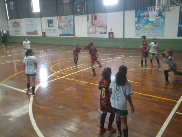 Quatro jogos marcam a terceira rodada da Copa Pelezinho de Futsal Feminino