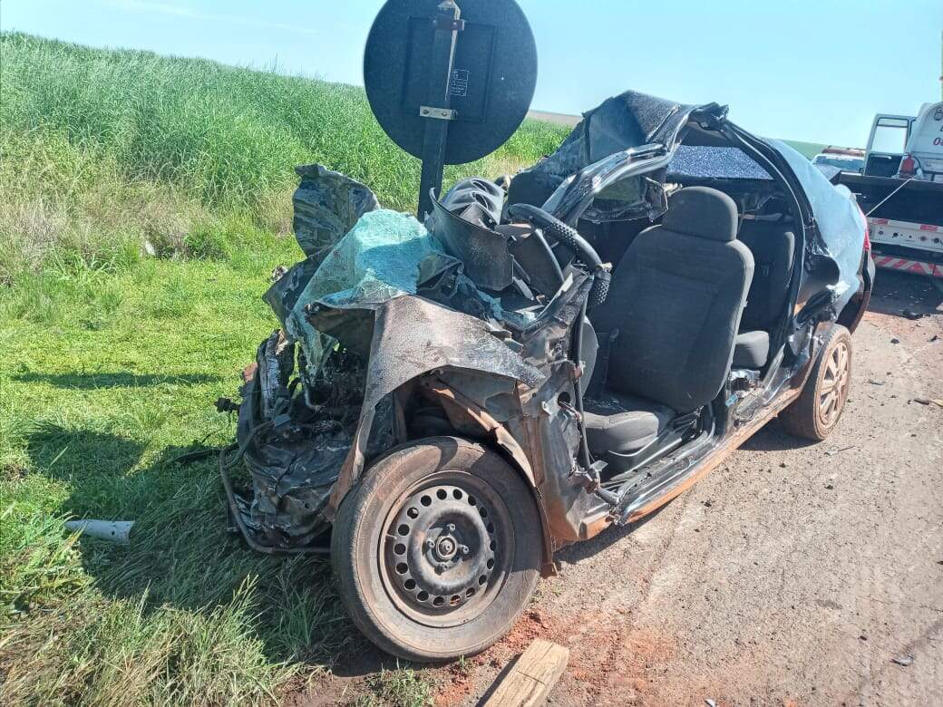 PRF suspeita que motorista dormiu ao volante em acidente com 3 mortes  