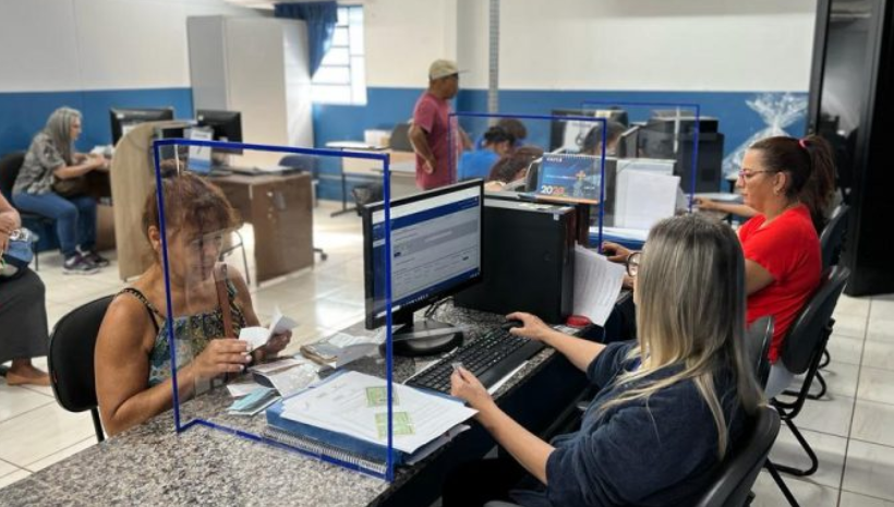 Secretaria faz ação para orientar beneficiários do Bolsa Família 