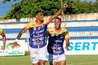 Bruno comemora gol em partida realizada neste domingo (26), em Costa Rica. (Foto: Reprodução/Ivinotícias)