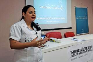 A psicóloga perinatal e parental da Maternidade Cândido Mariano, Jackeline Medeiros. (Foto: Reprodução)