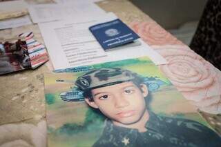 Desde pequeno, menino sonhava seguir carreira no Exército (Foto: Marcos Maluf)