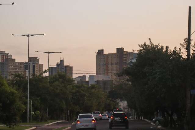 Tempo quente e seco predomina nesta terça-feira em MS