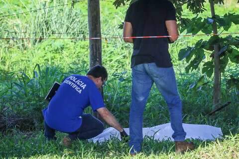 Digitais garantem identificação de homem encontrado morto com pernas amarradas