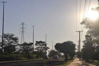 Campo Grande deve ter sol forte neste primeiro domingo de abril (Foto: Paulo Francis)