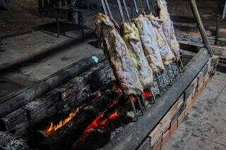 Tradição no Sul, churrasco é servido a todos os momentos da Fenasul. (Foto: Juliano Almeida)