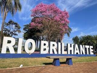 Centro de Rio Brilhante, onde servidor é acusado de abusar de alunas (Foto: Diego Batistoti/RB Notícias)