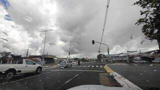 Pancadas chegam a Campo Grande, com previs&atilde;o de chuva &agrave; tarde e noite 