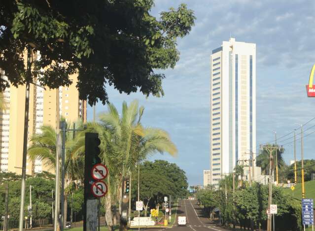 Feriado amanhece com tempo aberto, mas dia ser&aacute; inst&aacute;vel 