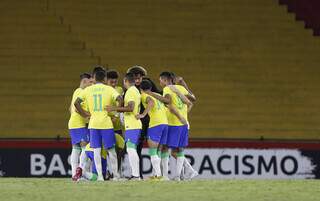 Seleção Brasileira Sub-17 no último confronto disputado (Foto: Rafael Ribeiro/CBF)