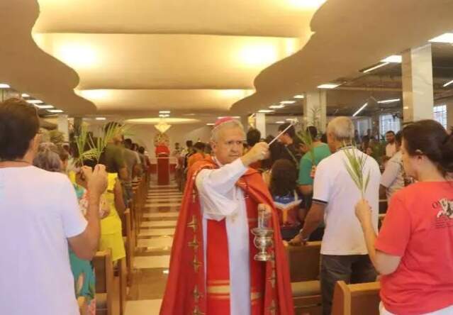Domingo de Páscoa terá 2 missas com o arcebispo de Capital; confira