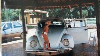 Lucas cresceu dentro do Fusca 1985, que era xodó do avô. (Foto: Arquivo pessoal)