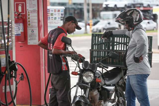 Transportes puxam alta da infla&ccedil;&atilde;o em mar&ccedil;o na Capital