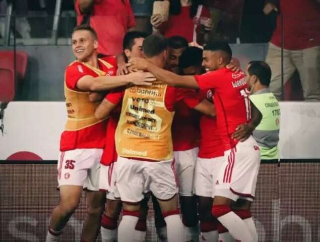 Com dois gols de Alan Patrick, Inter vence CSA na ida da Copa do Brasil