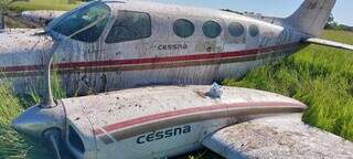 O Cessna que fez pouso forçado com cinco passageiros na região de Concepción (Foto: Direto das Ruas)