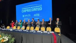 Evento reuniu autoridades do Brasil, Paraguai, Chile e Argentina (Foto: Divulgação/Governo MS)