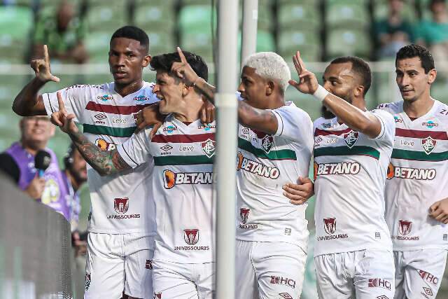 Fluminense faz tr&ecirc;s gols no segundo tempo e vence Am&eacute;rica fora de casa