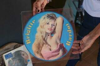 Disco da atriz francesa Brigitte Bardot integra acervo. (Foto: Marcos Maluf)