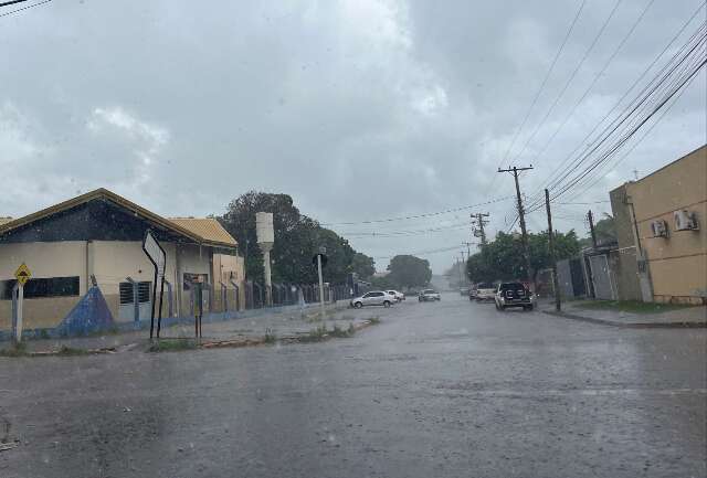 Regi&atilde;o sul do Estado tem pancadas de chuva moderada nesta manh&atilde;