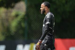 Goleiro Everson em treino no Atlético-MG (Foto: Divulgação)