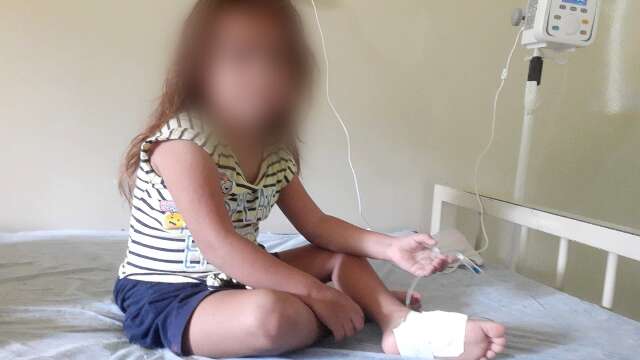 Com suspeita de meningite, menina aguarda h&aacute; 3 dias por vaga em hospital