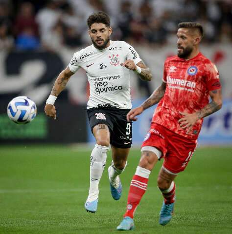 Corinthians &eacute; superado por time argentino em partida da Libertadores