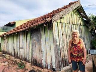 Aos 92 anos, ela conta que a família deixou Pernambuco para encontrar uma vida melhor. (Foto: Aletheya Alves)