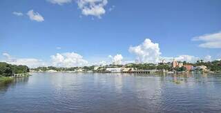 Rio Paraguai, visto da cidade de Ladário. (Foto: Diário Corumbaense)