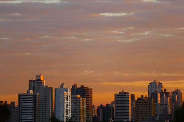 Sem previs&atilde;o de chuva, feriado ser&aacute; de sol e temperaturas amenas 