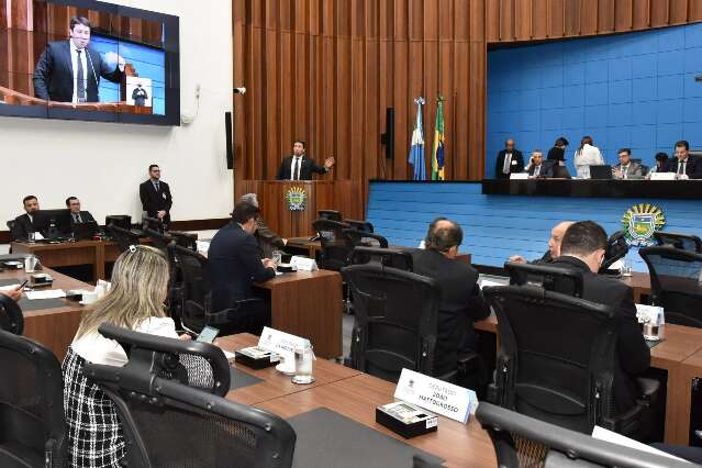 Deputados mudam regra para participar de sess&otilde;es &agrave; dist&acirc;ncia sem justificativa