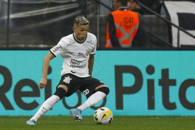 Nos p&ecirc;naltis, Corinthians elimina Remo e se classifica para as oitavas