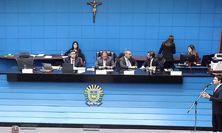Deputados em sessão ordinária na Assembleia Legislativa de Mato Grosso do Sul (Imagem: Reprodução/Youtube ALMS)